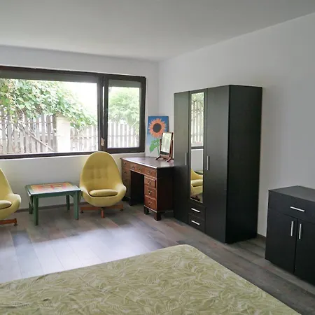 Six Bedroom Luxury With Private Pool In Quiet Residential Area Near Beaches Sozopol