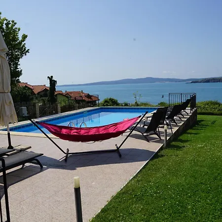 Villa Six Bedroom Luxury With Private Pool In Quiet Residential Area Near Beaches Sozopol