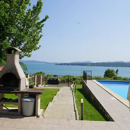 Six Bedroom Luxury With Private Pool In Quiet Residential Area Near Beaches * Sozopol