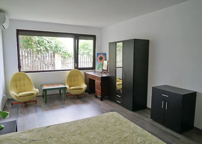 Six Bedroom Luxury With Private Pool In Quiet Residential Area Near Beaches Süzebolu